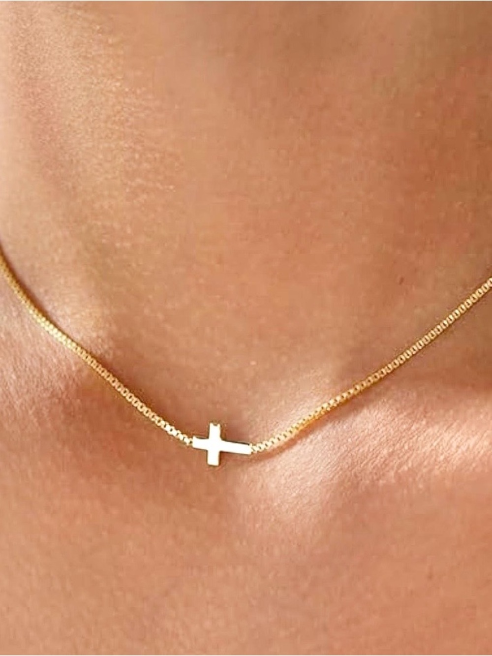 NWT 18k Gold Cross Bar Necklace